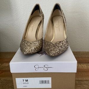 Good sparkle 3” heels.